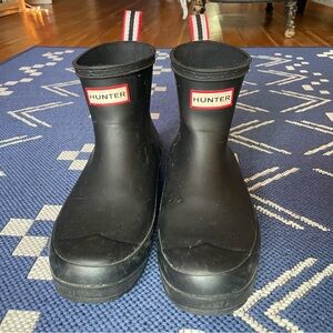 Women’s hunter boots